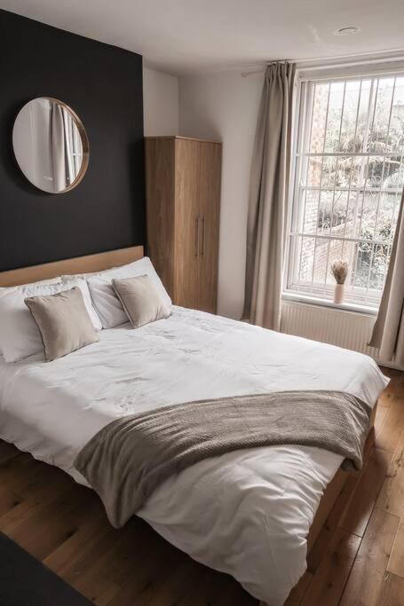 Modern Cosy In London, Sw9 * Londra